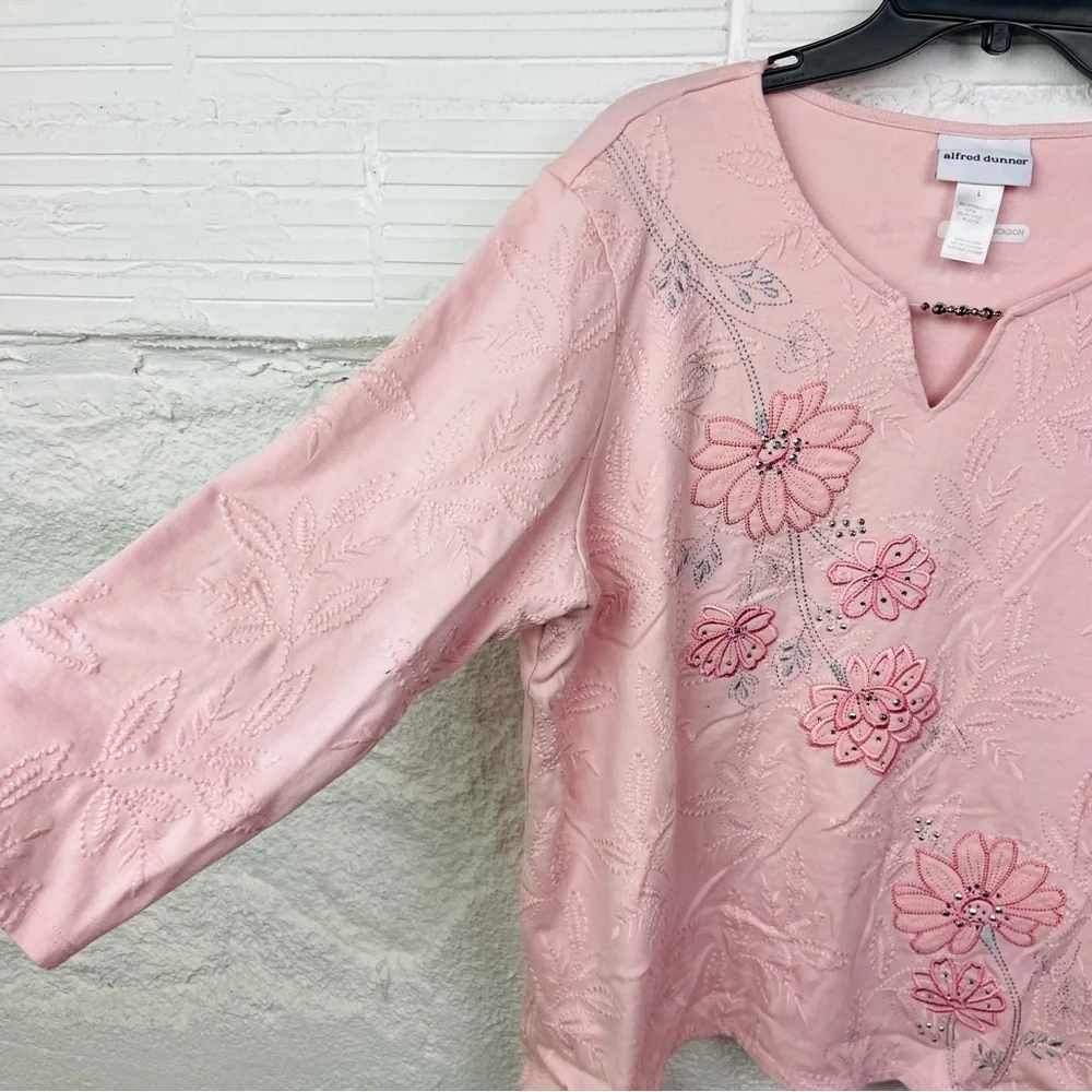 Alfred Dunner Light Pink embroidered Floral Long Sleeve Top size large - Picture 11 of 13
